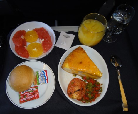 American Airlines breakfast from Aruba to Miami.