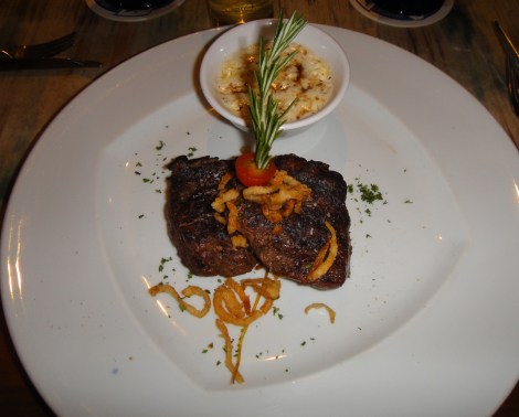 Filet mignon at Yemanja, Aruba.