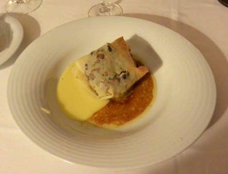 Oxtail presented inside a dumpling for supper at Hotel Villa de Ábalos.