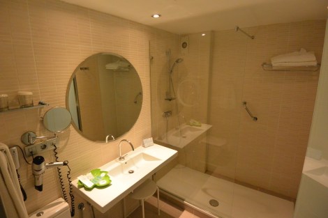 Bathroom in standard room at Hotel Ópera, Madrid, Spain.