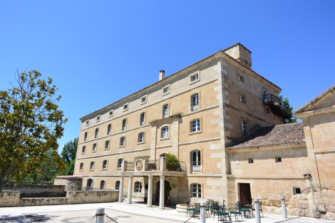 Main building at Hacienda Zorita, Valverdón, Spain.